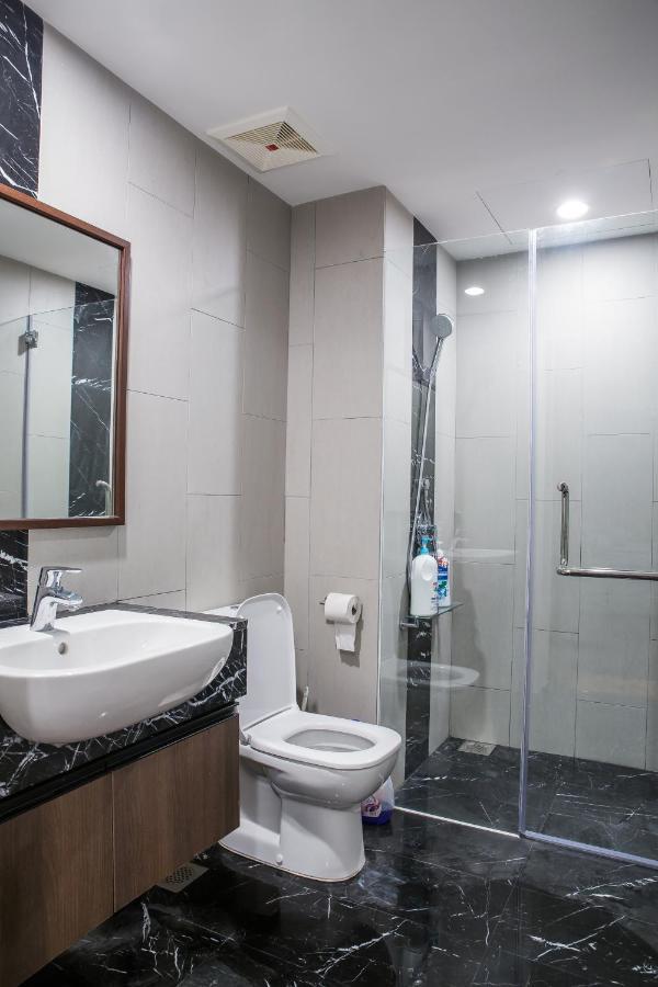 Landmark By Katana 3Br Romantic Luxury Seaview Homestay Gurney无敌海景三房套房 Tanjung Tokong エクステリア 写真
